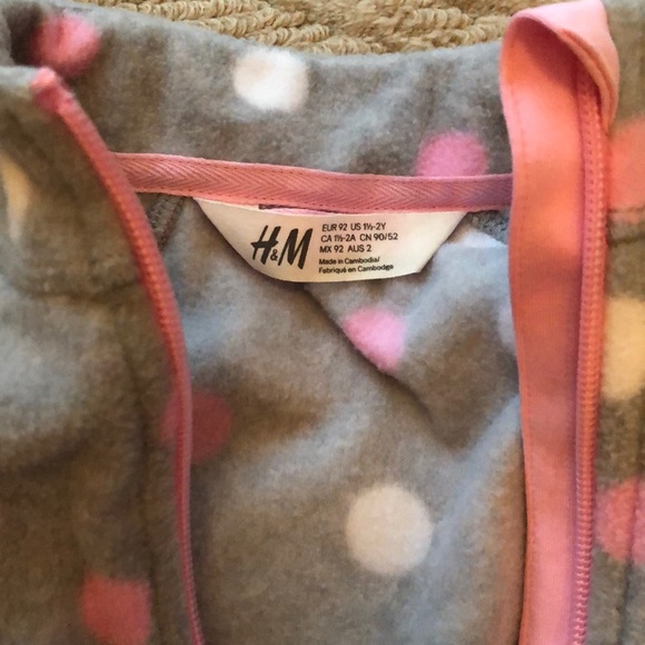 SOLD! H&M fleece jacket 18-24m FREE ADD-ON - Picture 2 of 4